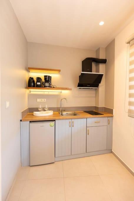 Oreli Suite Heraklion  Exterior photo